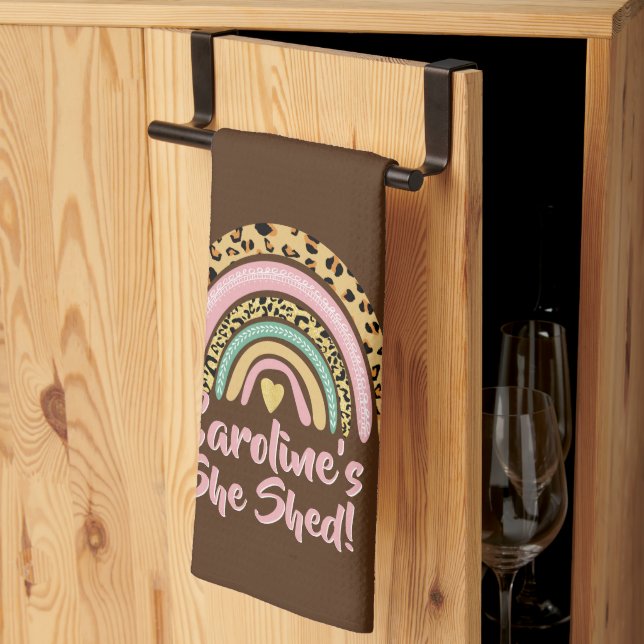 Linge De Cuisine Add Name She Shed Leopard Print Pink Rainbow Heart (Pliage en tiers)