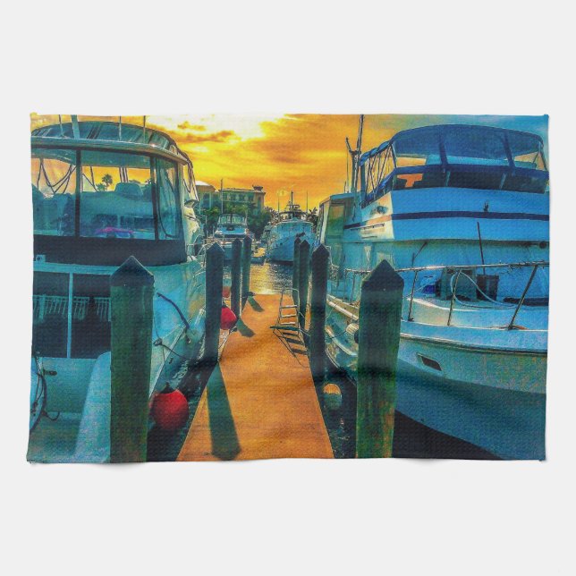 Linge De Cuisine Bateaux au coucher du soleil du port (Horizontal)