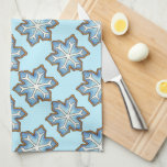 Linge De Cuisine Blue Winter Holiday Hanoukka Christmas Snowflakes<br><div class="desc">La serviette de cuisine présente une illustration originale du thème des vacances d'un délicieux sucre cuit au four en forme de flocon de neige. Idéal pour Noël, Hanoukka ou la cuisson hivernale, ou comme un fourre-tout ou un cadeau Chanukah pour votre gourmet préféré ! Coordonner les serviettes de cuisine de...</div>