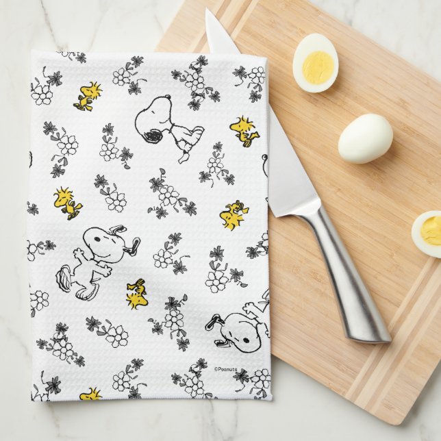 Linge De Cuisine cacahuètes | Snoopy & Woodstock B&W Flower Motif (Quart Plié)