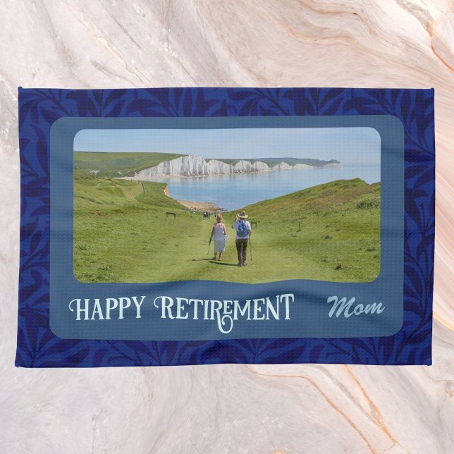 Linge De Cuisine Cadeaux de retraite heureux personnalisés pour mam (Créateur téléchargé)