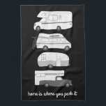 Linge De Cuisine Camping Rétro Motorhome RV Vanlife noir blanc<br><div class="desc">Chez vous,  c'est là que vous le garez ! Décorez votre cuisine avec cette serviette cool. Fait un grand ménage ou cadeau d'anniversaire! Vous pouvez le customiser et ajouter du texte. Consultez ma boutique pour trouver beaucoup plus de couleurs et de motifs plus des trucs de cuisine assortis!</div>