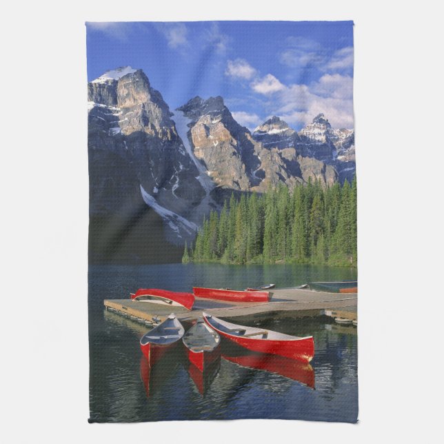 Linge De Cuisine Canada, Alberta, Moraine Lake. Des pirogues rouges (Vertical)