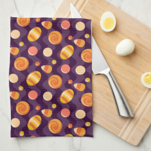 Linge De Cuisine Canettes de maïs d'Halloween sur violet