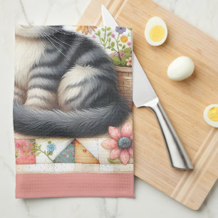 Linge De Cuisine Chat mignon sur courtepoint fleurie Cottagecore