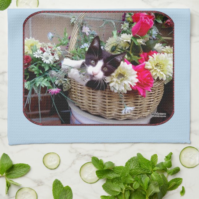 Linge De Cuisine Chaton dans un panier (Plié)