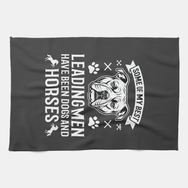 Linge De Cuisine Chiens Et Chevaux Menaçant Les Hommes (Horizontal)