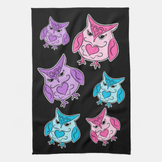 Linge De Cuisine Chouettes violettes roses et bleues sur le noir