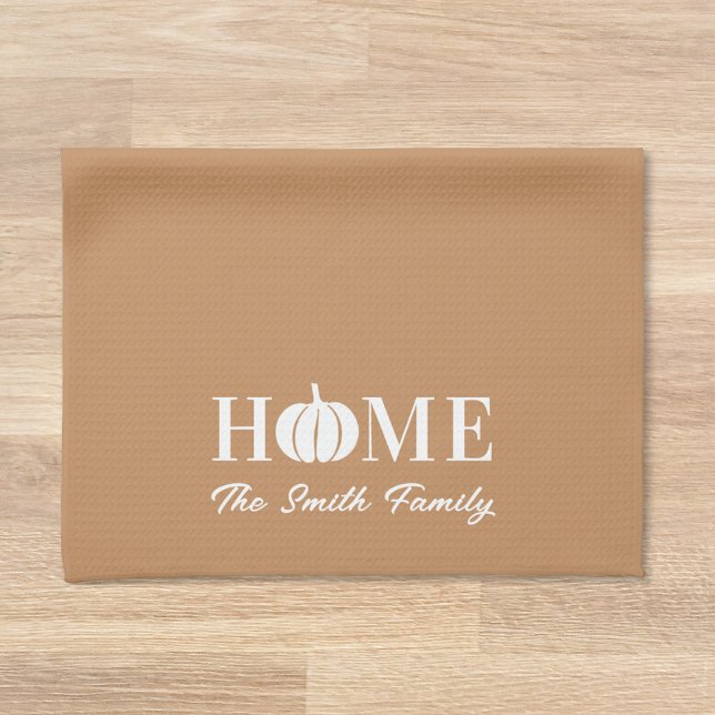 Linge De Cuisine Citrouille blanc moderne Thanksgiving Nom de famil (Créateur téléchargé)