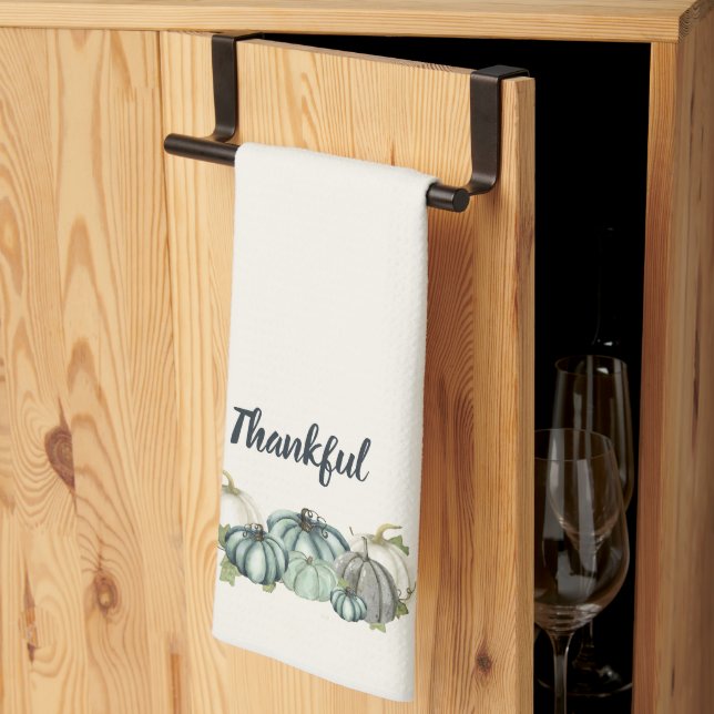 Linge De Cuisine Citrouille bleu marine, blanc et gris, (Pliage en tiers)