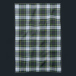 Linge De Cuisine Clan Gordon Plaid Tartan Green White Check<br><div class="desc">Ajoutez une touche classique et traditionnelle à votre jeu avec ce écossais Clan Gordon écossais vert blanc violet chèque Kitchen Towel. Fait un grand cadeau de fête des pères ou comme un régal pour vous-même. Combinez votre nouvelle serviette de cuisine avec notre serviette de bain ou couverture de couette correspondante...</div>