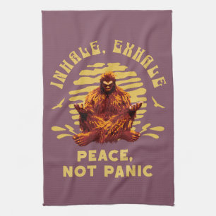 Linge De Cuisine Conception de méditation Bigfoot Paix et non paniq