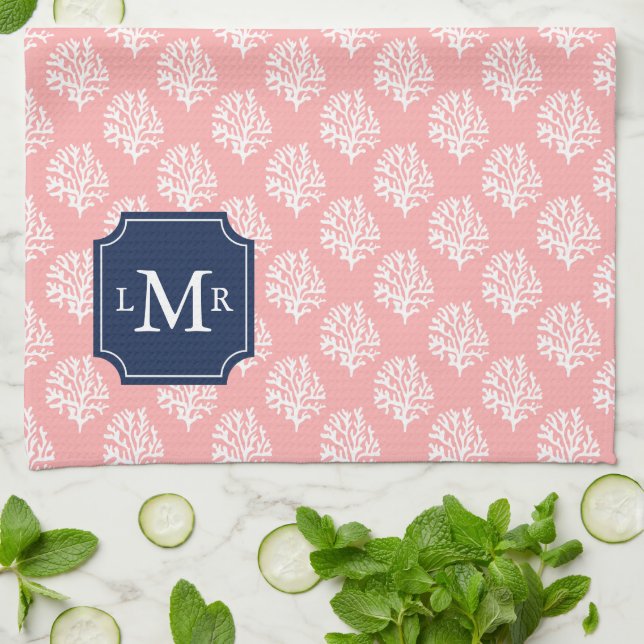 Linge De Cuisine Corail mignon Motif et Monogramme bleu (Plié)