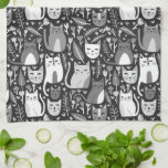 Linge De Cuisine Cute Cats Motif Botanique Floral Noir et Blanc<br><div class="desc">Décorez votre cuisine avec cette mignonne serviette de chat. Fait un grand ménage ou cadeau d'anniversaire pour cet amoureux des chats dans votre vie! Consultez mon magasin pour trouver des trucs plus assortis comme des tasses et des autocollants! Et plus de chats...  et de chiens !</div>