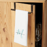 Linge De Cuisine Élégant Turquoise de script blanc moderne Monogram<br><div class="desc">Élégant Turquoise blanc moderne Script Monogram serviette de cuisine. Un élégant monogramme de script turquoise combiné à une police san-serif noire propre donne un look contemporain.</div>