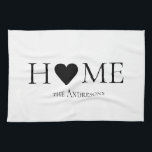 Linge De Cuisine Famille familiale minimaliste moderne Cadeau perso<br><div class="desc">Bienvenue à notre collection de la famille minimale moderne sur Zazzle - la destination idéale pour les cadeaux personnalisés qui élèvent votre maison et célèbrent les liens familiaux. Notre sélection soignée de produits allie harmonieusement design contemporain et chaleur familiale, créant une touche unique et élégante pour vos espaces de vie....</div>