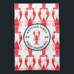 Linge De Cuisine Famille Toute Occasion Homard Bouille Personnalisé<br><div class="desc">C'est de nouveau ici. L'événement annuel de fête d'été que vous prévoyez pour toute la famille de pendre, manger et boire. Commémorez cette année avec un design familial assorti pour rendre la photo parfaite et garder la mémoire vivante pendant des années. Ajoutez les détails de votre famille en cliquant sur...</div>