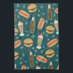 Linge De Cuisine Fast Food Soda Fontaine Junk Food Deep Green<br><div class="desc">Décorez votre cuisine avec cette mignonne serviette. Fait un grand ménage ou cadeau d'anniversaire! Vous pouvez le customiser et ajouter du texte. Consultez ma boutique pour trouver beaucoup plus de couleurs et de motifs plus des trucs de cuisine assortis!</div>