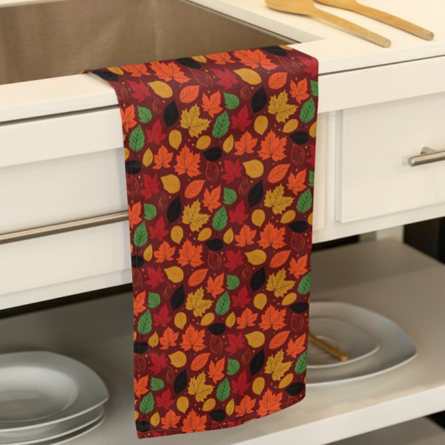 Linge De Cuisine Feuilles d'automne vibrantes Motif multicolores (Vibrant Autumn Leaves Multi-Colored Pattern Kitchen Towel)