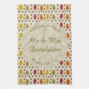 Linge De Cuisine Feuilles de chêne et Acorns Automne Mariage d'auto