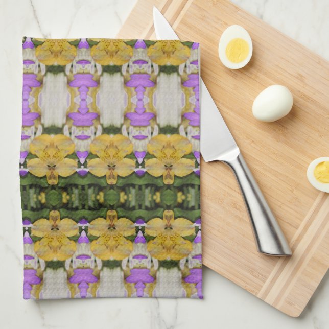 Linge De Cuisine Fleur mauve et jaune doré (Quart Plié)
