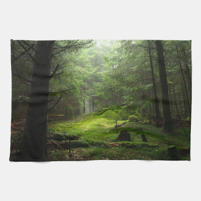 Linge De Cuisine Forêt | Auvergne France (Horizontal)