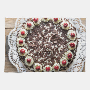 Linge De Cuisine Gâteau de la Forêt-Noire sur bois rustique