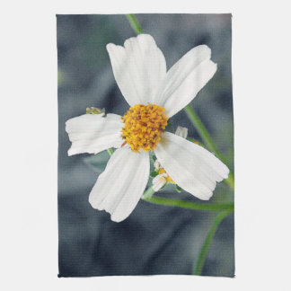 Linge De Cuisine Glorifie la mauvaise herbe.