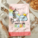 Linge De Cuisine Goûts comme la licorne magique<br><div class="desc">Goûts comme la serviette de cuisine Magic Unicorn - Si vous êtes un cuisinier si extraordinaire que votre nourriture a un goût magique. C'est certainement la serviette de thé parfaite de la cuisine. Une licorne lunaire magique volant autour des arcs-en-ciel et des étoiles. L'heure du dîner s'est tellement améliorée. Ne...</div>
