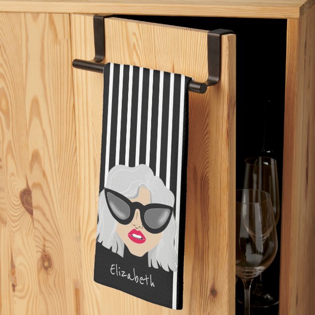 Linge De Cuisine Grand-mère cool avec lunettes Nom personnalisé (Pliage en tiers)