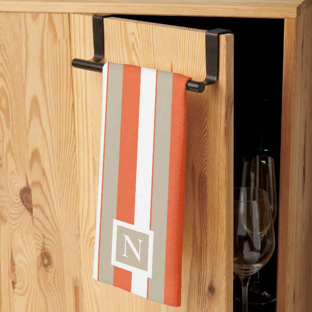 Linge De Cuisine Gris blanc Orange rayures Monogramme (Pliage en tiers)