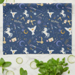 Linge De Cuisine HARRY POTTER™ Summer Solstice Icon Pattern<br><div class="desc">Dive into a starry night of wizarding wonder with this enchanting magical icons pattern. Set against a deep midnight-blue background, this all-over print features a delightful mix of floating letters, golden snitches, wands, glasses, constellations, moons, lightning bolts, unicorns, and soaring owls. The celestial details and scattered sparkles create a dreamy,...</div>