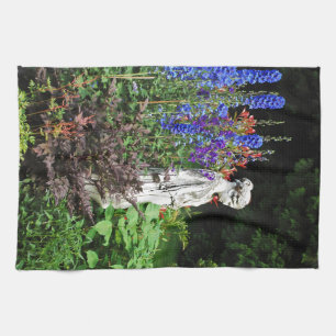Linge De Cuisine Jardin fleuri de delphinium bleu et statue