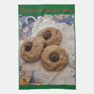 Linge De Cuisine Kisses Cookie Hand Towel on Green