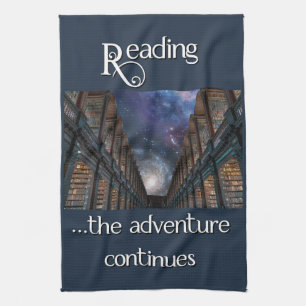 Linge De Cuisine Lecture ...l'aventure continue Tea Towel
