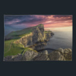 Linge De Cuisine Littoral | Île de Skye, Écosse<br><div class="desc">Cette photo de Getty Images extraordinaire présente le phare de Neist Point,  Isle of Skye,  Écosse.</div>