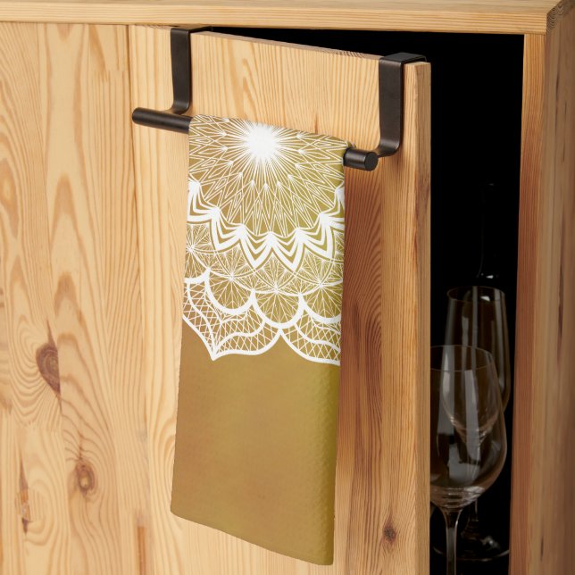 Linge De Cuisine Mandala blanc sur fond doré (Pliage en tiers)
