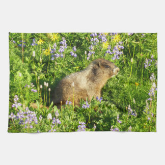 Linge De Cuisine Marmot dans le Mont Rainier Fleurs sauvages
