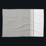 Linge De Cuisine Monochromatique moderne blanc et gris<br><div class="desc">Améliorez l'esthétique de votre cuisine avec notre serviette de cuisine moderne Monochromatique blanche et grise. Cette serviette n'est pas seulement fonctionnelle pour votre cuisine, c'est un accessoire élégant qui apporte une touche d'élégance contemporaine. Le design est composé de barres rayées simples mais chic, créant un look à la fois moderne...</div>