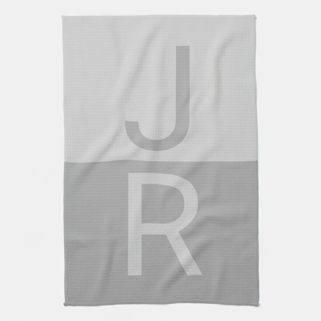 Linge De Cuisine Monogramme d'initiales Modernes Gris Clair & Gris (Vertical)