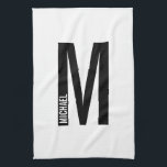 Linge De Cuisine Monogramme et nom personnalisés modernes<br><div class="desc">Design Monogram moderne avec lettre monogramme personnalisée "M" et nom dans le style de police sans serif moderne en gras.</div>