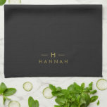 Linge De Cuisine Monogramme Noir | Élégant minimaliste moderne<br><div class="desc">Un design simple et élégant monogramme personnalisé dans une typographie minimaliste dorée moderne sur un arrière - plan noir off. Les initiales et le nom du monogramme peuvent facilement être personnalisés avec la ligne de fonction pour rendre un design aussi unique que vous êtes! Le cadeau ou accessoire sur mesure...</div>