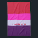 Linge De Cuisine Motif de bandes rouge, rose et violet<br><div class="desc">Ajoutez une touche de couleur à votre cuisine avec le linge de cuisine Motif Red, Pink et Purple Stripes. Dotée d'un design rayé audacieux, cette serviette élégante et absorbante est parfaite pour sécher la vaisselle, essuyer les comptoirs ou ajouter une touche décorative à votre espace. Un choix idéal pour ceux...</div>