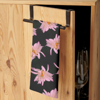 Linge De Cuisine Motif Dramatique Fleur De Faisée