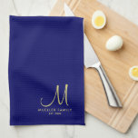 Linge De Cuisine Nom de famille Monogramme Marine bleu couleur soli<br><div class="desc">Télécharger sur mesure Ajouter votre photo ou logo Texte Élégant Moderne Cute Monogrammé Cuisine & Repas / Table & Linge De Cuisine/ Nom de famille initial Modèle Or Monogramme Marine Couleur Solide Serviette de cuisine.</div>