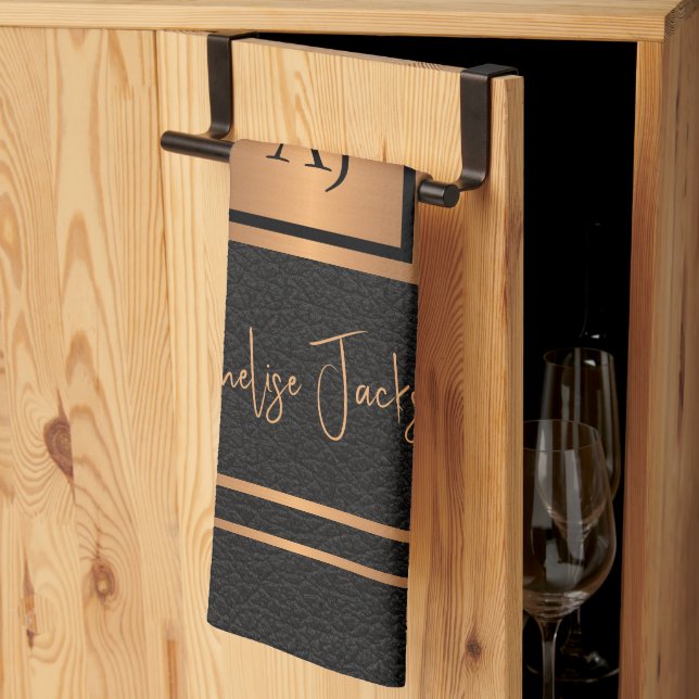 Linge De Cuisine Nom du chef monogrammé or noir personnalisé (Pliage en tiers)