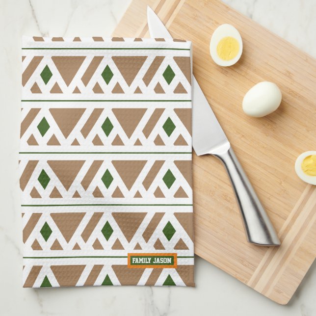 Linge De Cuisine Nom personnalisé monogramme diamants triangles bru (Quart Plié)