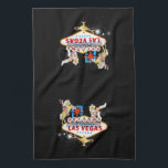 Linge De Cuisine Panneau de bienvenue de Las Vegas<br><div class="desc">* L'enseigne célèbre de Las Vegas avec trois icônes populaires supplémentaires.</div>