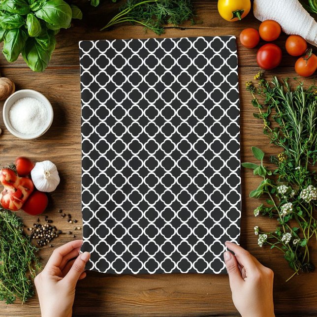 Linge De Cuisine Patters de Black and White Quatrefoil (Elegant Black and White Quatrefoil Pattern Towel)