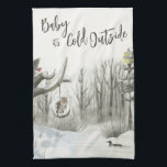 Linge De Cuisine Paysage d'hiver Baby son froid dehors<br><div class="desc">Winter Landscape serviette de cuisine,  avec "bébé il fait froid dehors" dans la typographie de script tendance. Cette conception rustique de campagne a une scène aquarelle d'un sentier boisé enneigé,  un lac avec un canard,  un robin et une chouette sur la balançoire de l'arbre.</div>
